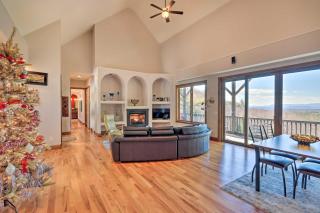 Expansive Murphy Retreat with Mountain Views! - Murphy - 5