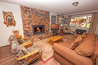 Merced Avenue Holiday home - 9