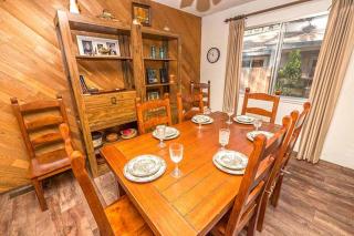 Merced Avenue Holiday home - 6