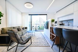 Spacious Modern 3BR by HolyGuest - Tel Aviv - 5