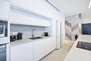Spacious Modern 3BR by HolyGuest - Tel Aviv - 1