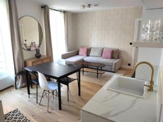 Luxury Flat in Arty Neighborhood - 0