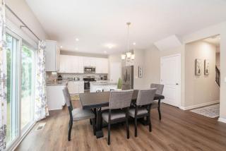 1344 soaring way NEW Cheerful 5 bedroom home in quiet suburban area - Maineville - 2