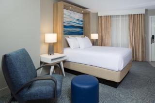 Crowne Plaza Melbourne-Oceanfront by IHG - 8