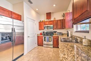 Pet-Friendly Homosassa Condo Walk to River! - Homosassa - 3