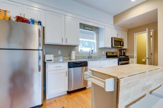 Walkable Downtown Apt with Game Room! - Mobile - 9