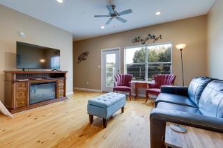 Walkable Downtown Apt with Game Room! - Mobile - 5