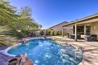 Airy Scottsdale Home Pool, Putting Green and Grill! - Scottsdale - 0