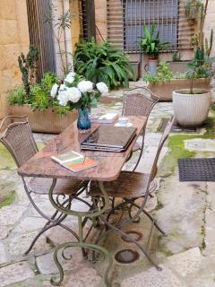 GIOVINAZZO HISTORIC APULIA old town stone house with private patio - Giovinazzo - 9