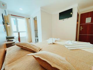 Hotel Monet - 3