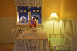 Wilderness Cottage - 2