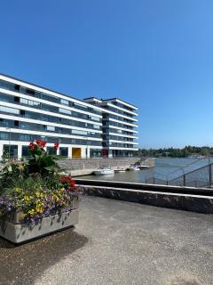 Sea view LUX Kalasatama romantic studio - balcony & coffee& tee, WiFi, gym &sauna - 0