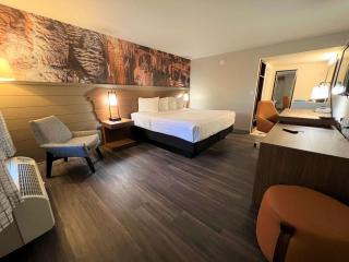 The Inn At Tree City, BW Signature Collection - 6