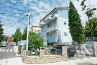 Apartments by the sea Crikvenica - 10437 - 8