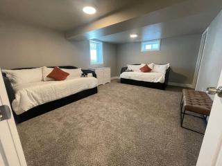 Quaint new renovation perfect for your large group - Billings - 4
