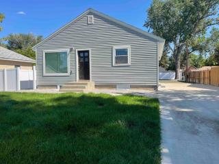 Quaint new renovation perfect for your large group - Billings - 3