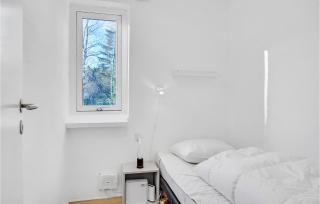 Stunning Home In Hadsund With Wifi - 3
