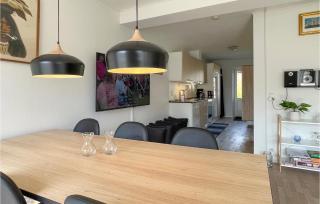 Amazing Apartment In Allinge With Wifi - Allinge - 2