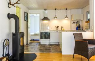 3 Bedroom Lovely Home In Rønne - Rønne - 5