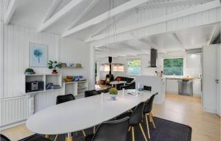 Awesome Home In Grenaa With Sauna - Brøndstrup - 4