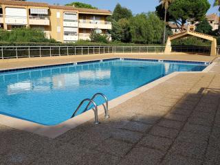 Appartement Climatisé avec Terrasse et Piscine au Lavandou - FR-1-308-168 - Le Lavandou - 8