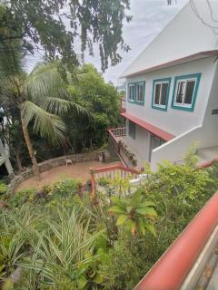 SPANISH VILLA Lonos ROMBLON - 6