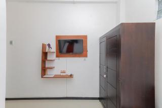 RedDoorz Syariah near Universitas Jember - 5