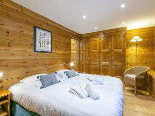 Appartement skis aux pieds avec balcon, cheminée et parking - Méribel - FR-1-613-3 - 2