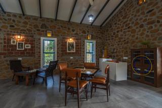 SaffronStays Lake House Marigold, Nashik - rustic cottages with private plunge pool - Nashik - 5