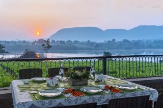 SaffronStays Lake House Marigold, Nashik - rustic cottages with private plunge pool - Nashik - 8