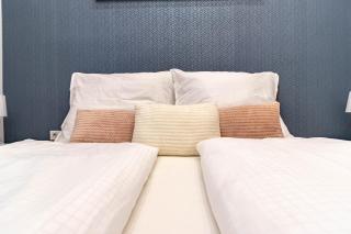 ASSEA Elegant Apartment with 2 Bedroom in Downtown - 2