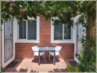 Soos Bed & Breakfast - Summerstrand - 3
