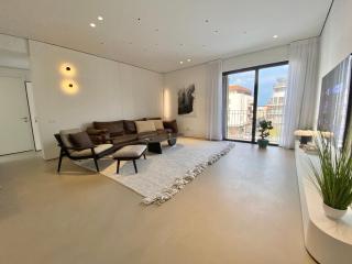 12 Shimon HaTzadik - By Beach Apartments TLV - Tel Aviv - 2