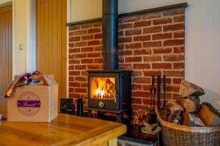 Brecks Farm - Cow Kennels - 9