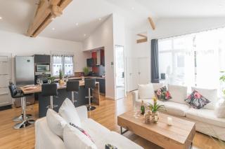 - SUBLIME VILLA FELICIDAD - Proche hypercentre - Parking - Terrasse - WiFi - Viriat - 4