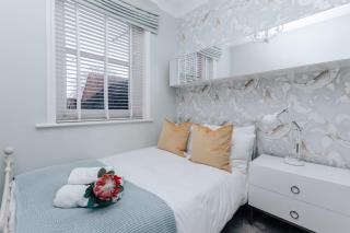 Central Hidden Gem - 7