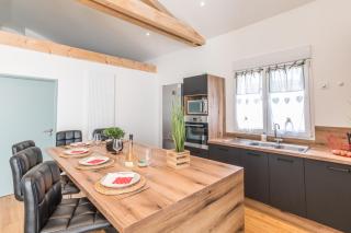 - SUBLIME VILLA FELICIDAD - Proche hypercentre - Parking - Terrasse - WiFi - Viriat - 2