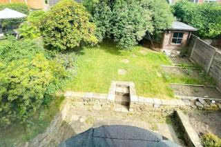 3 BR Property in Prestwich 15 mins from Manchester City Centre Garden Free parking Superfast WIFI Netflix - Manchester - 6
