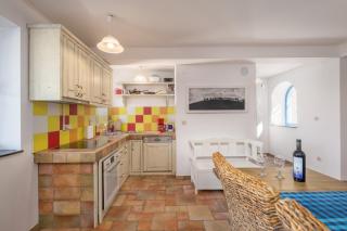 Holiday house in Supetarska Draga with sea view, terrace, air conditioning, WiFi 890-1 - 2