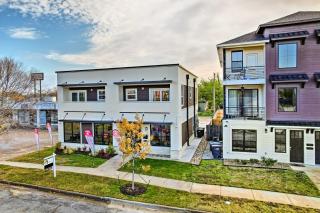Walk to TCU Fort Worth Retreat with Balcony! - Fort Worth - 8