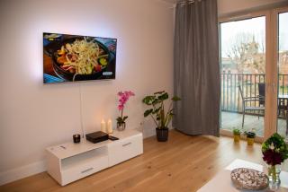 Maya's Flats & Resorts - River View - Gdańsk - 3