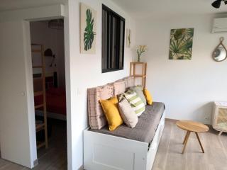 Deux pièces climatisé avec balcon Vieil Antibes - Antibes - 2