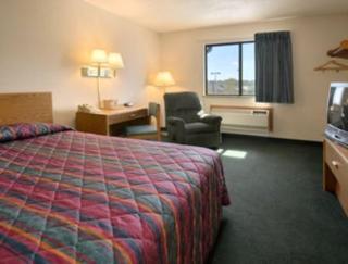 Super 8 by Wyndham Mokena/Frankfort /I-80 - 5
