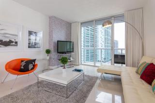 Deluxe Brickell Suite w pool gym City views - Miami - 0