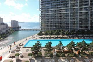 Deluxe Brickell Suite w pool gym City views - Miami - 8
