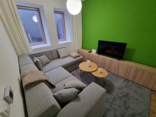 Nivalis Hill N&V - 9