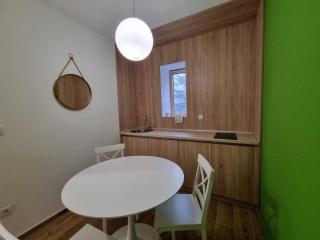 Nivalis Hill N&V - 5