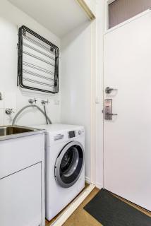 Chic 2-Bed Apartment near Albert Park & Chapel St - Melbourne - 1