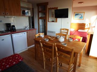 Charmant appartement à Chamrousse, 2 chambres, terrasse sud, proche pistes et commerces - FR-1-549-119 - Chamrousse - 8