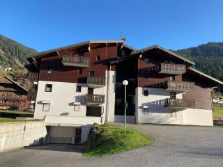 Appartement familial proche centre avec balcon et parking - FR-1-693-63 - 1